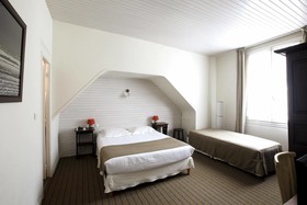 Hôtel de France & Restaurant L'insolite