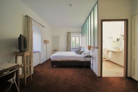 Clos de Vallombreuse, The Originals Relais (Relais du Silence)