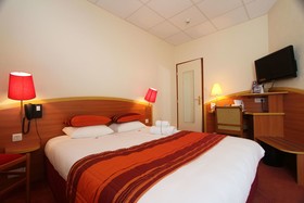 Kyriad Hotel Lamballe