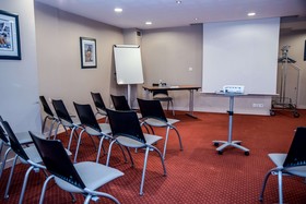 Kyriad St. Malo Ouest