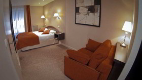 Brit Hotel Les Voyageurs