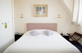 Hotel The Originals Ar Men Du