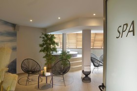 Best Western  Les Bains Hôtel & Spa