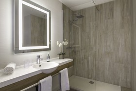 Best Western  Les Bains Hôtel & Spa