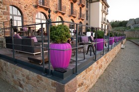 Castel Beau Site