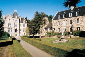 Le Domaine & le Château du Val