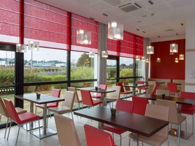Hôtel ibis Guingamp - Coeur de Bretagne