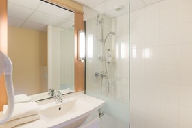 Hôtel ibis Guingamp - Coeur de Bretagne