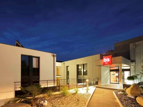 Hôtel ibis Guingamp - Coeur de Bretagne
