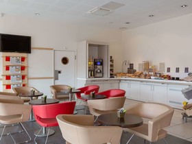Hôtel ibis Guingamp - Coeur de Bretagne