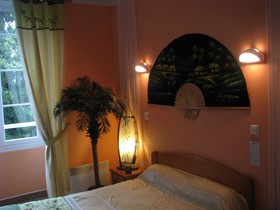 Queen Serenity Hotel