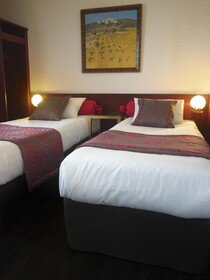 Kyriad Direct Rennes Ouest