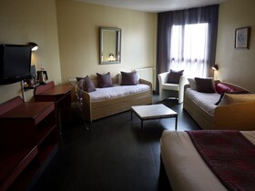 Kyriad Direct Rennes Ouest