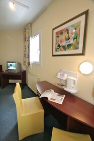 Kyriad Direct Rennes Ouest