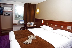 Brit Hotel Rennes - Le Castel