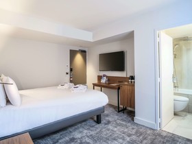 Mercure Rennes Place Bretagne Hotel