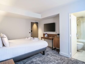 Mercure Rennes Place Bretagne Hotel