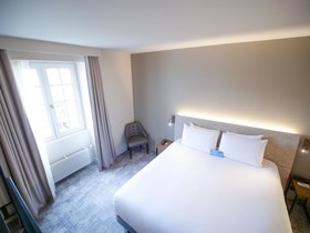 Mercure Rennes Place Bretagne Hotel