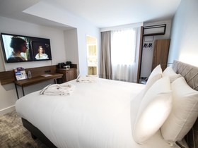 Mercure Rennes Place Bretagne Hotel