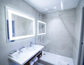 Mercure Rennes Place Bretagne Hotel
