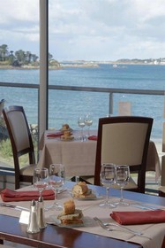 Hôtel Valdys - Beau rivage