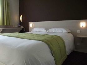Brit Hotel Saint-Méen-le-Grand in Brocéliande