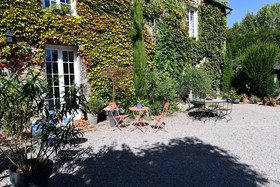 La Vallee Du Launay