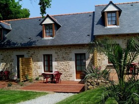 Chateau De Beaussais