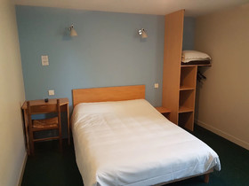 Auberge De L'oust