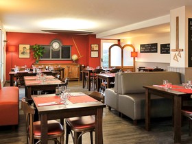ibis Autun