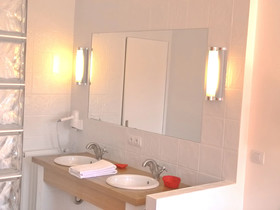 Serenity Guesthouse