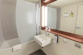 Hotel Campanile Dijon Est - Saint-Apollinaire