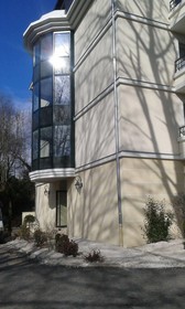 Home Médicis Les Petites Roches