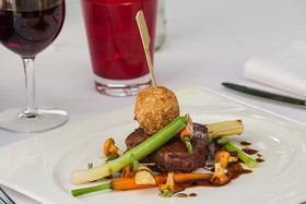 Hotel Restaurant Château de Fleurville