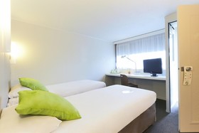 Hotel Campanile Auxerre - Moneteau