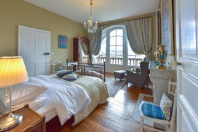 Chateau Les Roches