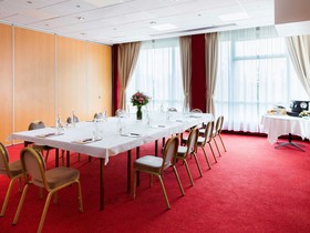 Mercure Nevers Pont de Loire Hotel
