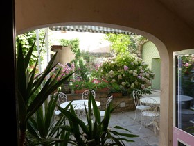 Hotel de la Halle