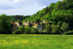 Côté-Serein - Chambres de la Tour Cachée