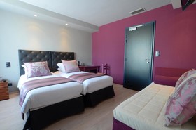 Hôtel Les Maritonnes Parc & Vignoble