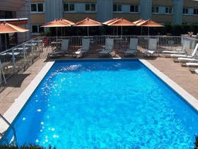 Novotel Mâcon North Highway du Soleil Hotel