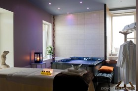 Carrion Cuisine Hotel & Spa