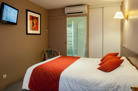 Hotel The Originals Bourges Les Tilleuls