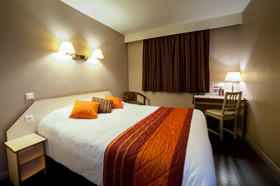 Hotel The Originals Bourges Les Tilleuls