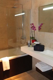 Villa C Hotel