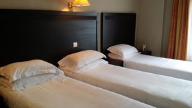Hotel Campanile Chartres Centre Gare