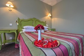Hotel Campanile Chartres Centre Gare