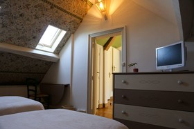 Le Relais D'Eugénie Maison D'hôtes En Forêt D'Orléans
