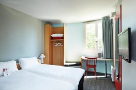 Hôtel ibis Chartres Ouest Lucé
