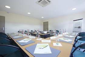 Campanile Montargis - Amilly